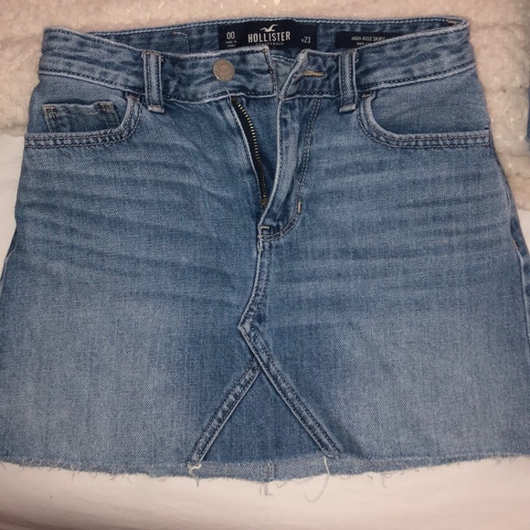 Hollister Denim Skirts - Picture 3 of 5